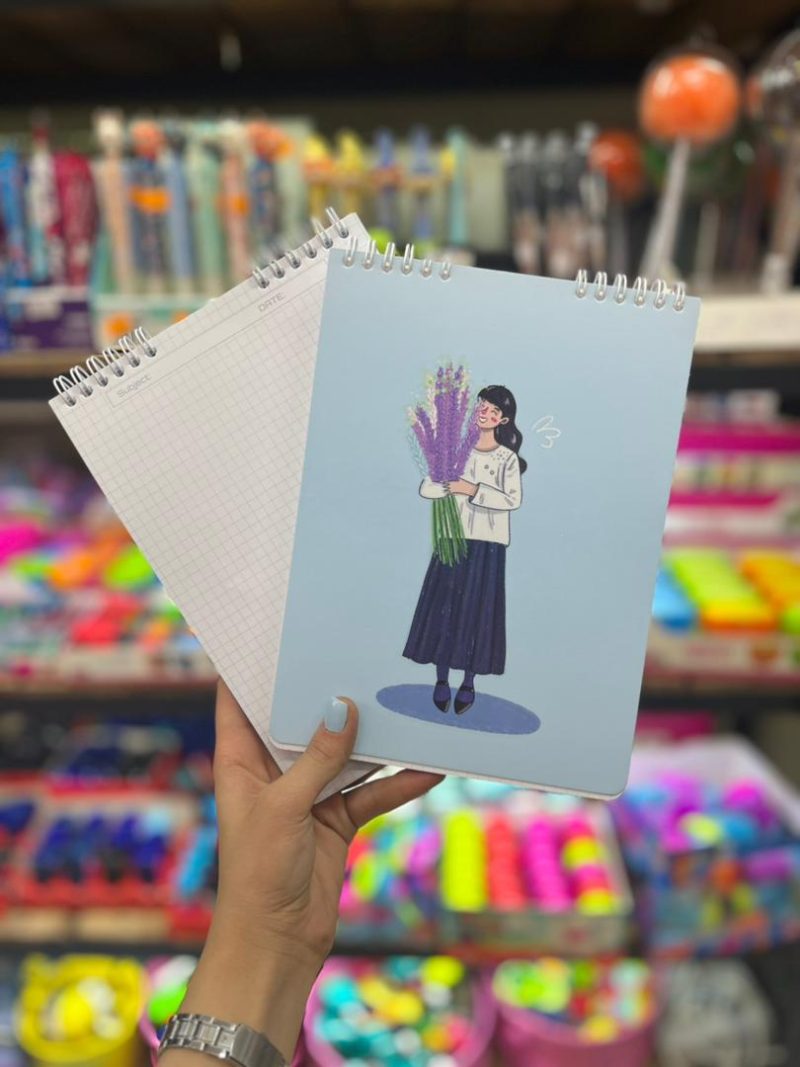 Wire checkered notebook from above2 خرید و قیمت دفتر شطرنجی