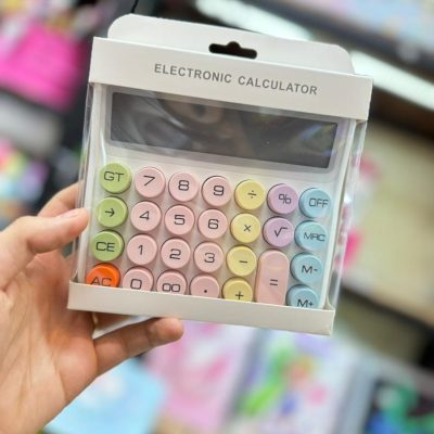 calculator-3 قیمت ماشین حساب فانتزی رنگ پاستلی موحود در تحریرپنک