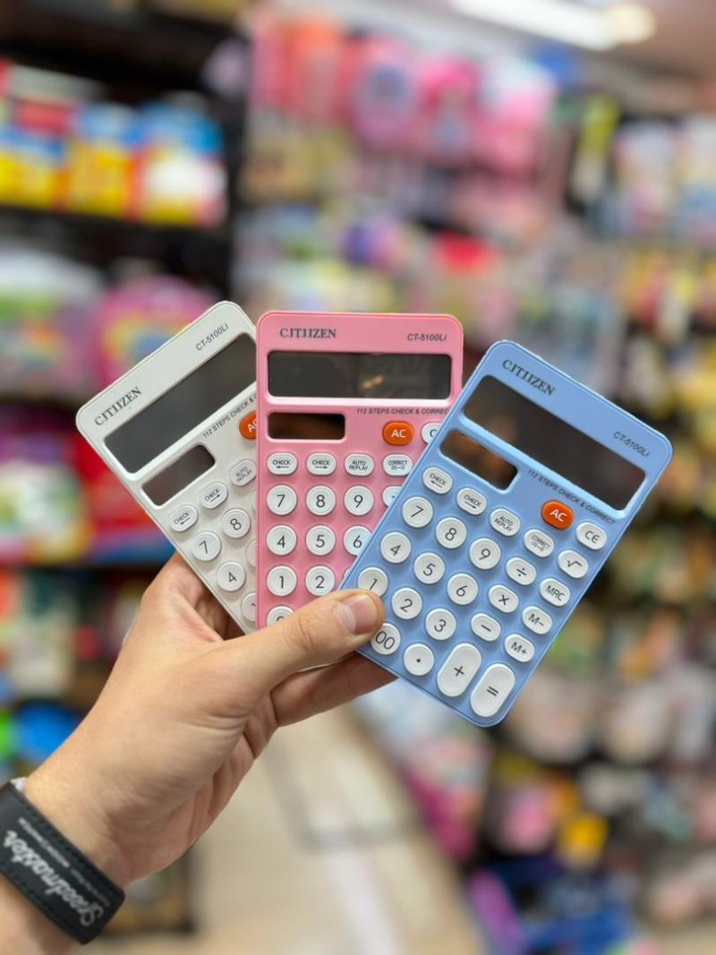 calculator فروش ماشین حساب فانتزی در سه رنگ