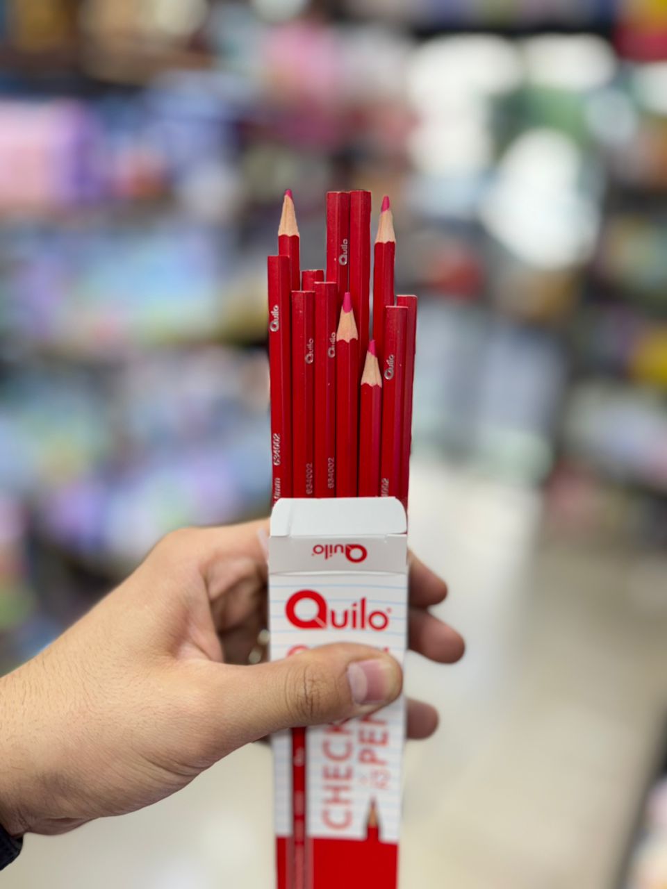 Quilo's red pencil قیمت مداد قرمز کوییلو