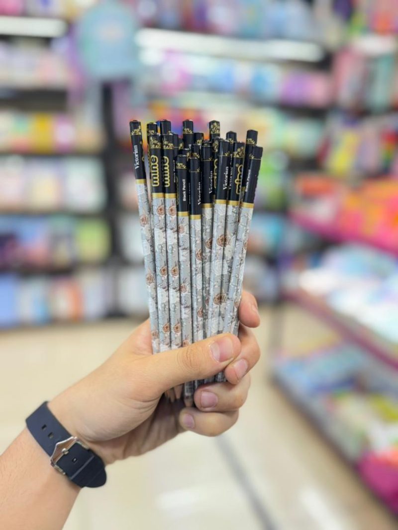 Round fantasy pencil of the mine brand with flower design8