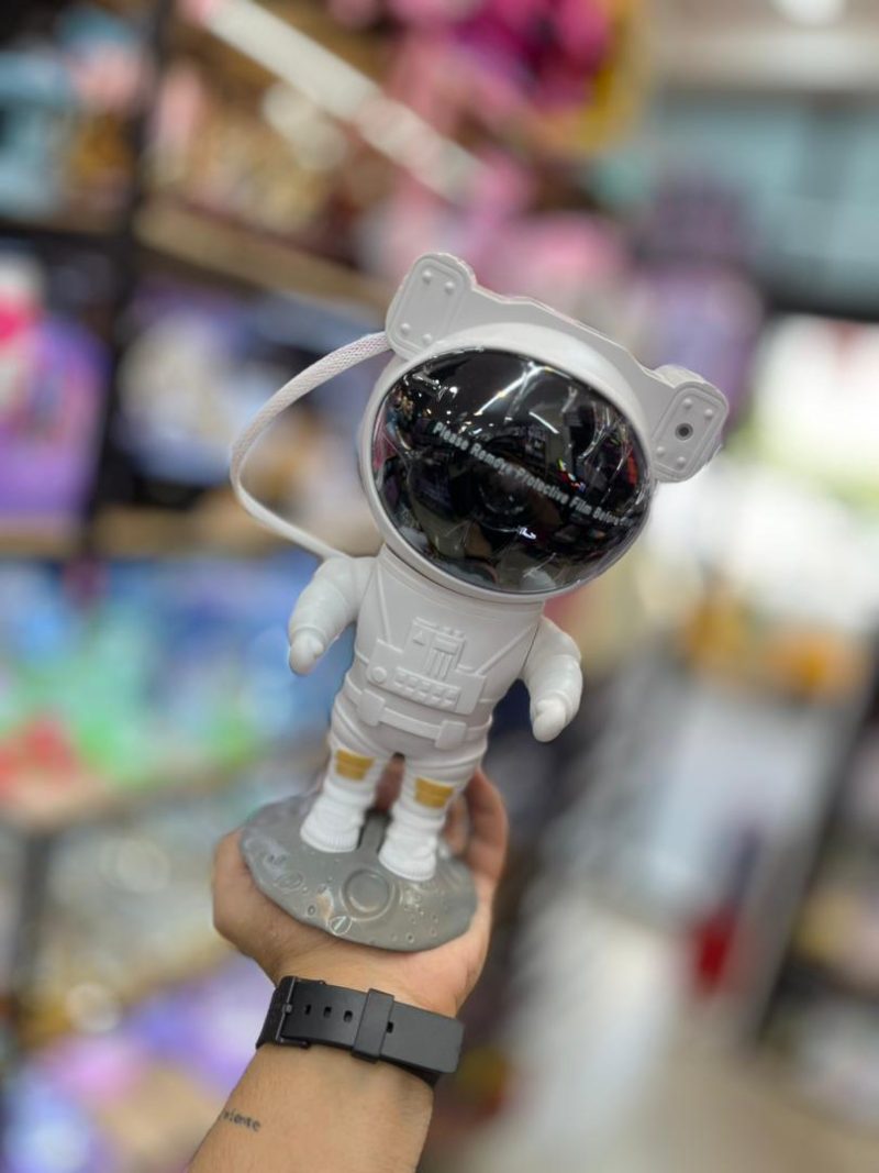 Astronaut night light and galactic projector خرید چراغ خواب و پروژکتور فضانورد