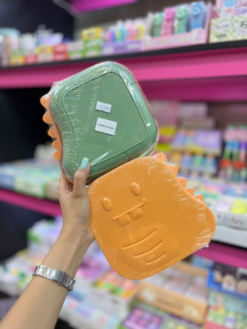 Nano dinosaur plastic food container3