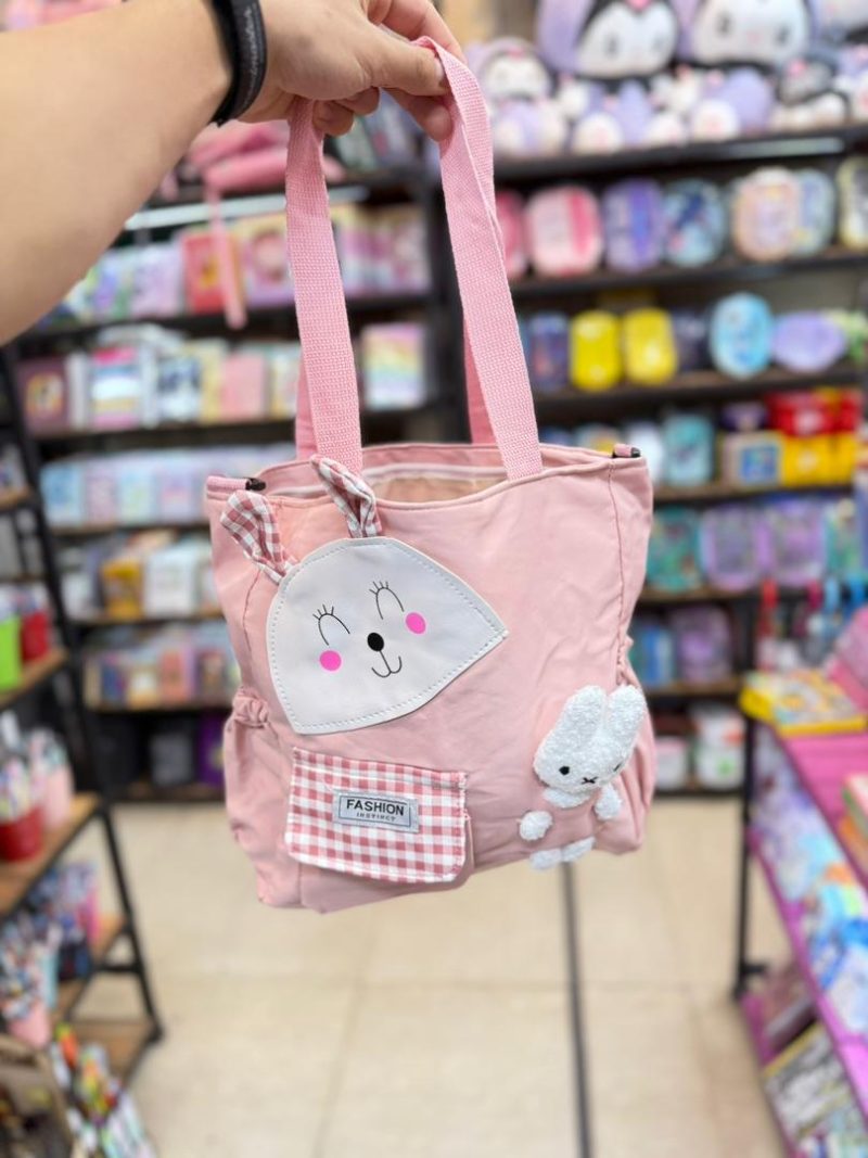 Basket bag with rabbit design3