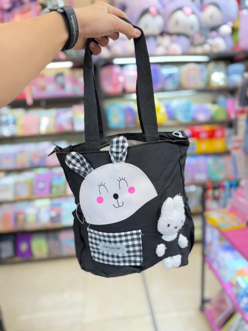 Basket bag with rabbit design4