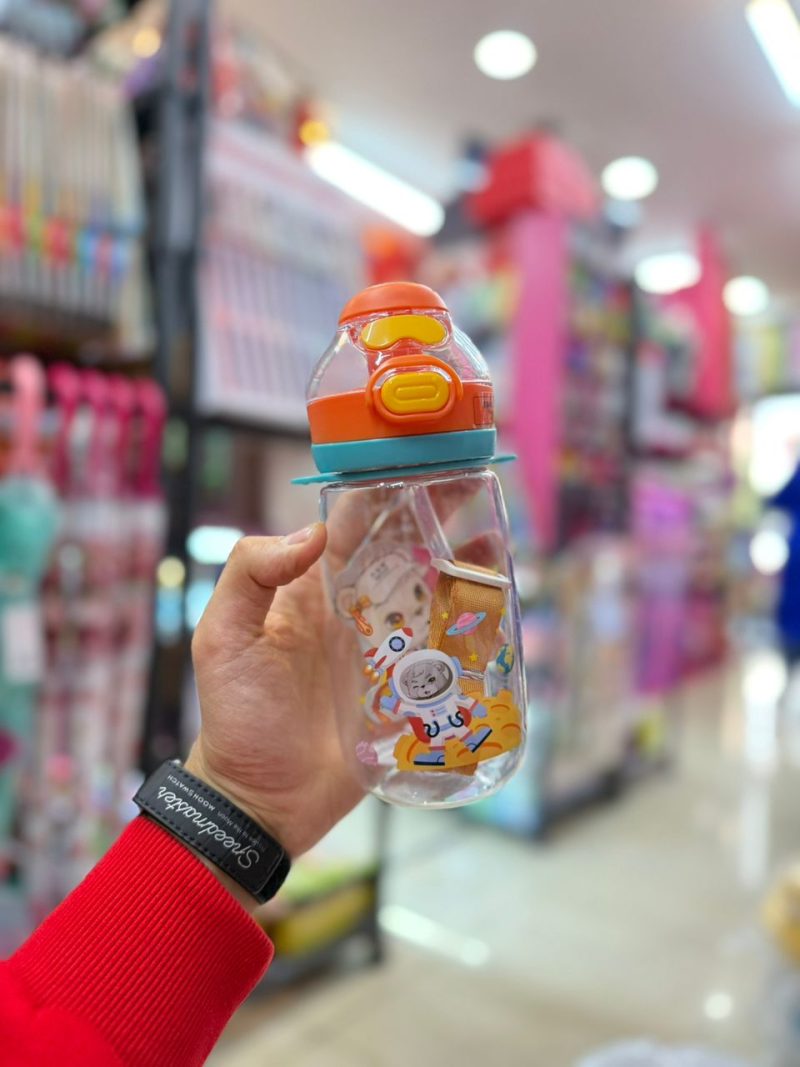 Two-headed thermos with astronaut bear design3