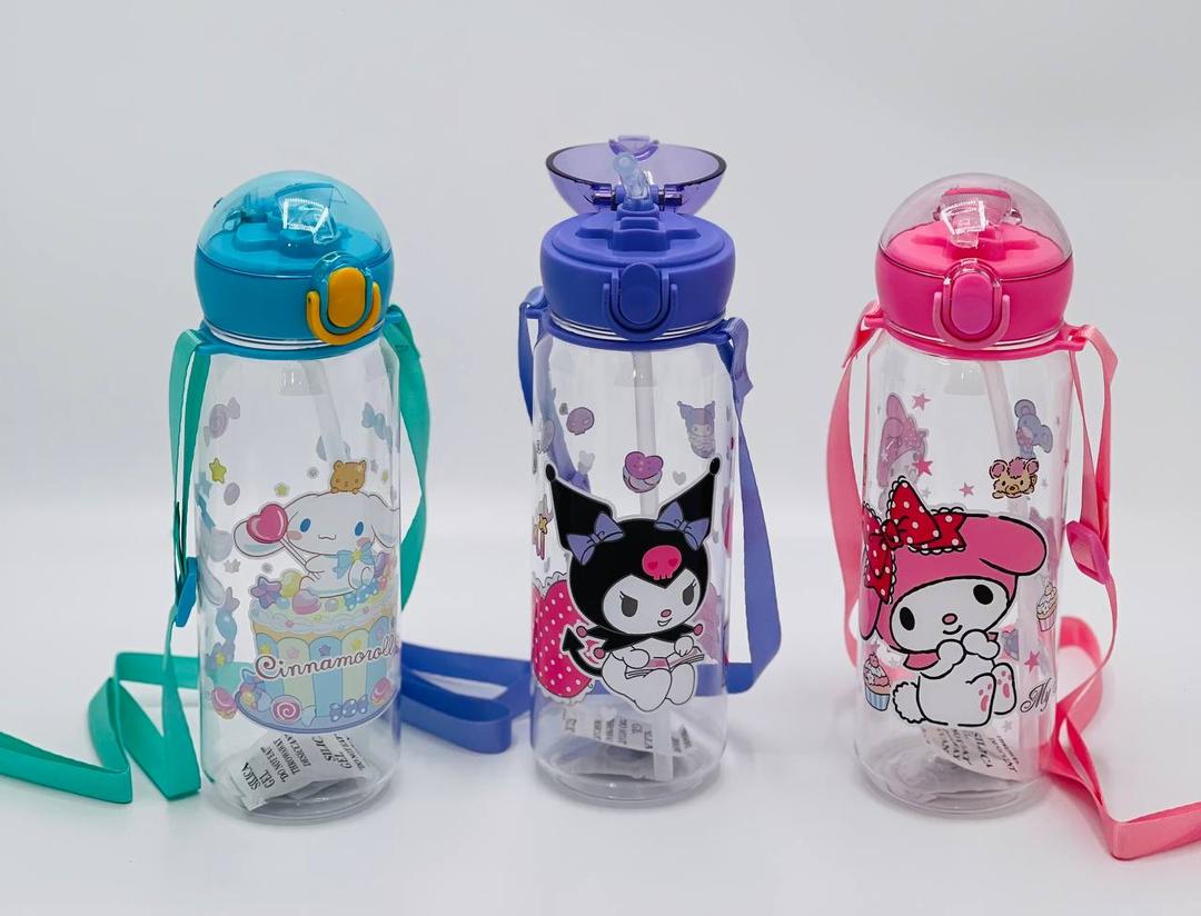 plastic water bottle with straw and strap1